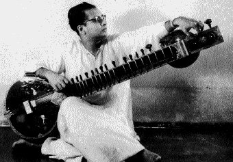 Pandit Nikhil Banerjee. Photo by Bhaidu Sanyal (Found here: www.stevenbaigel.com)